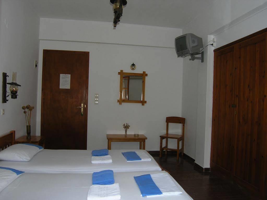 Pension Chanioti Páros Buitenkant foto